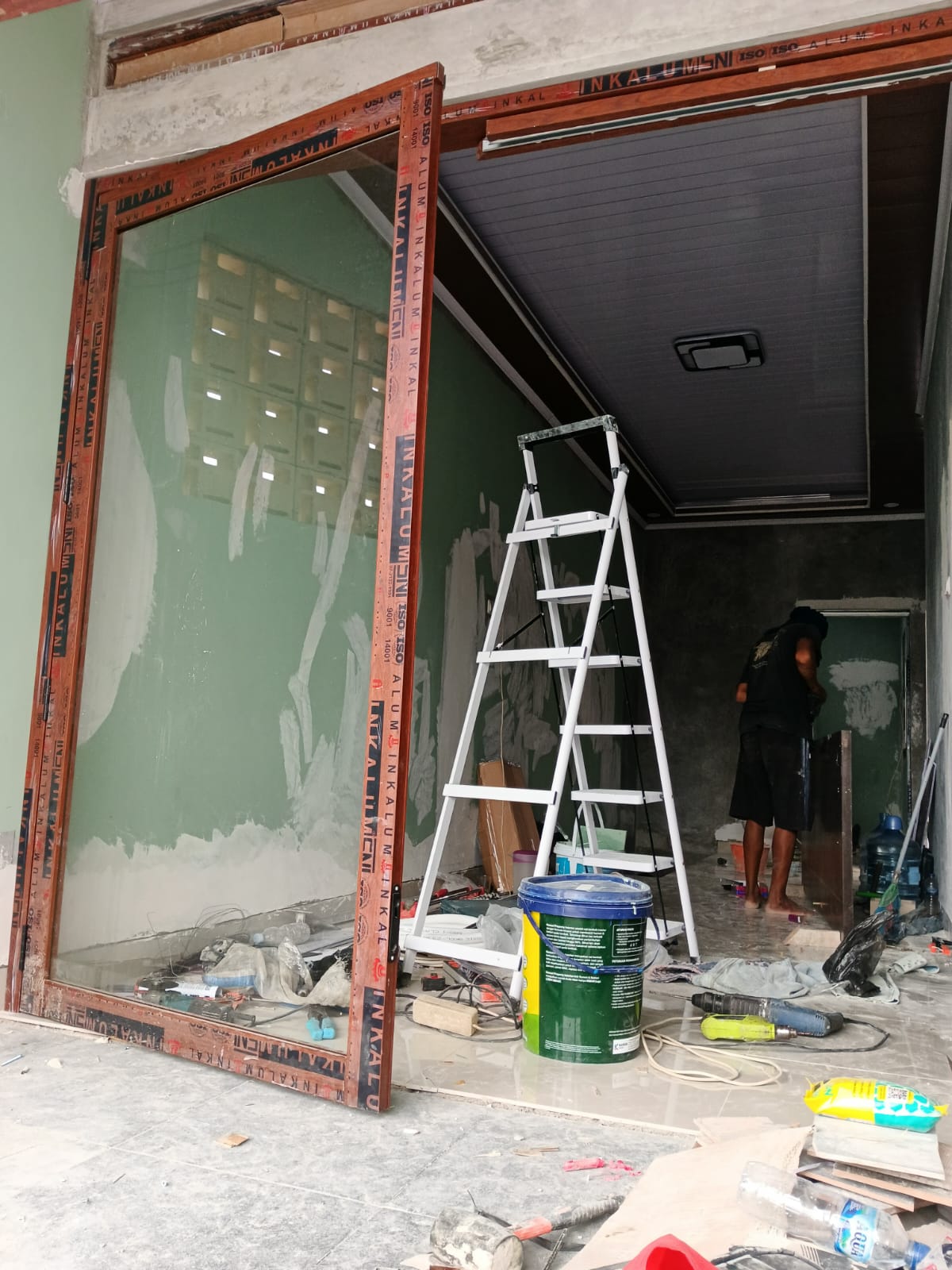 Pintu Kombinasi Sliding Swing