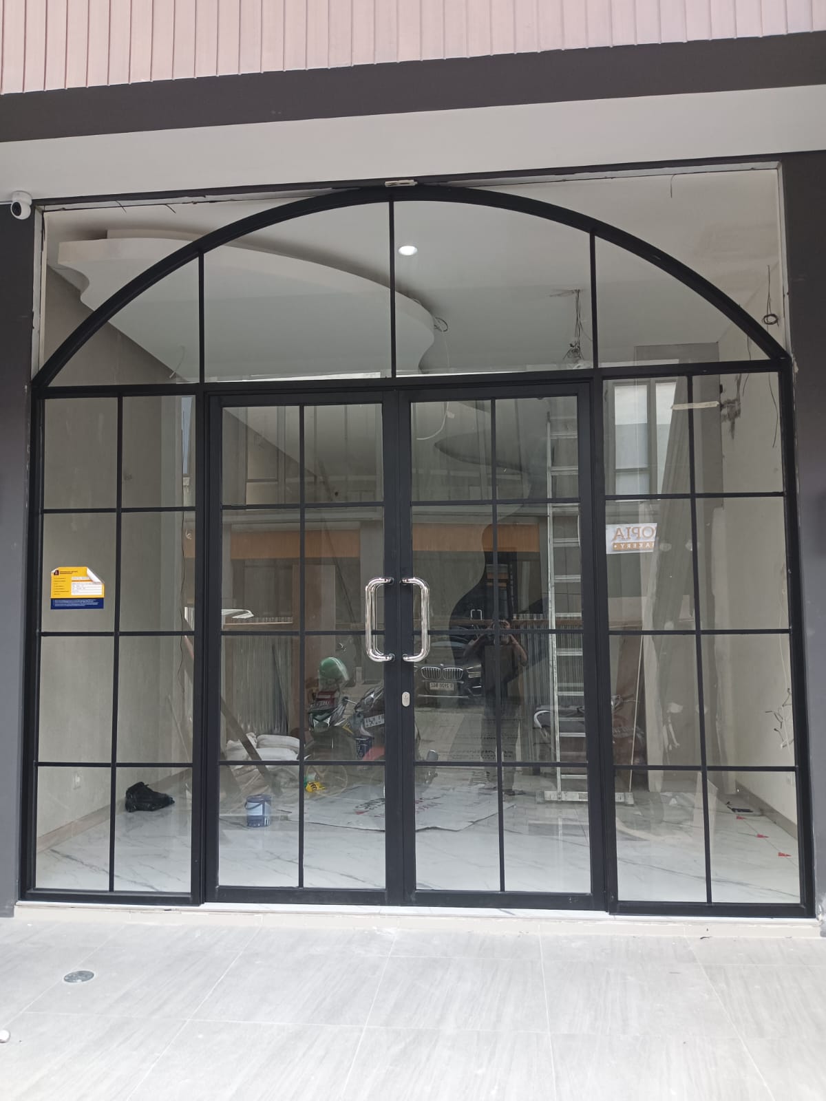 Pintu Lengkung Motif Ornament